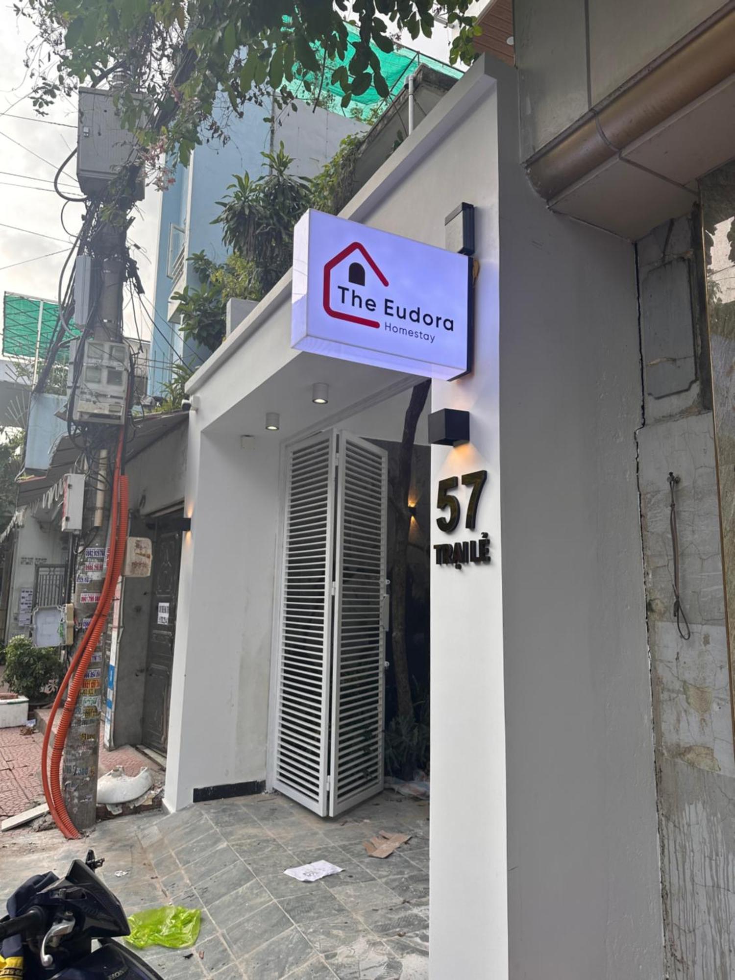 The Eudora Homestay Hai Phong Exterior photo